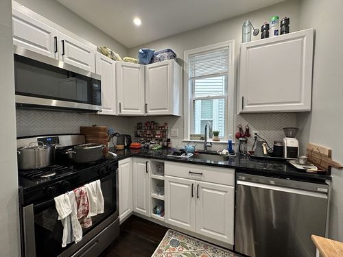 2-11 Priesing St, Boston, MA, 02130-2493 | Card Image