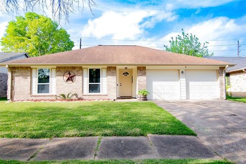 7027 Buchanan Dr, Richmond, TX, 77469-5967 | Card Image