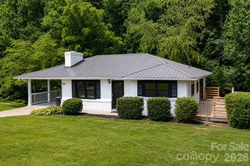550 Arrowhead Trl, Marion, NC, 28752-9382 | Card Image