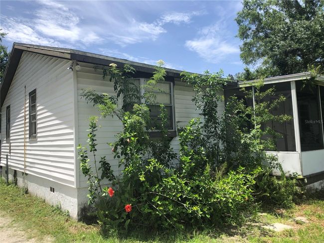 6403 Elliot Dr, House other with 3 bedrooms, 2 bathrooms and null parking in TAMPA FL | Image 4