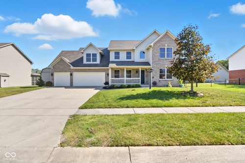 7975 Meadow Bend Cir, Indianapolis, IN, 46259-6702 | Card Image