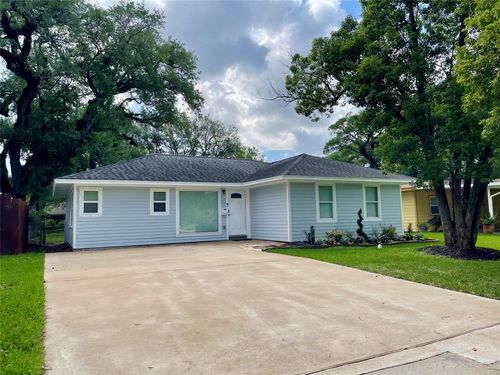 244 Caladium St, Lake Jackson, TX, 77566-5843 | Card Image