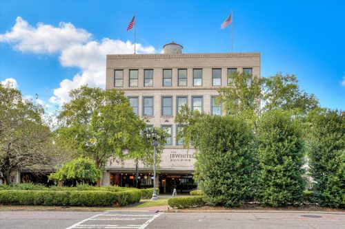 936 Broad St, Augusta, GA, 30901-8200 | Card Image