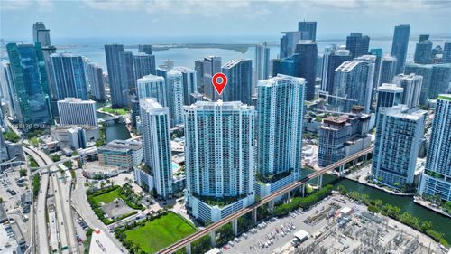 ph-10-90 Sw 3rd St, MIAMI, FL, 33130-4069 | Card Image