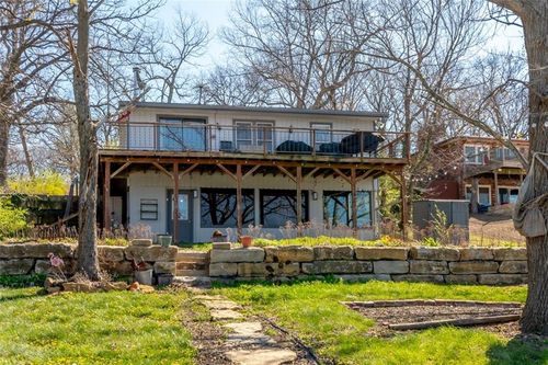 4929 Saratoga Dr, Mc Louth, KS, 66054-4142 | Card Image