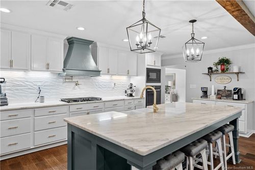 104 Camelia Ave, Dequincy, LA, 70633-3035 | Card Image