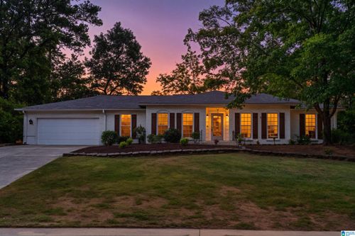 1858 Tall Timbers Dr, HOOVER, AL, 35226-3327 | Card Image