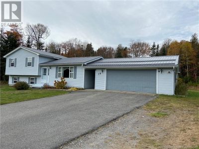 18 Florence Dr, House other with 3 bedrooms, 2 bathrooms and null parking in Rothesay NB | Image 1