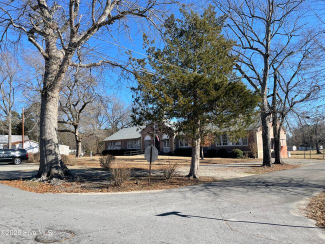 103 S Granville St, House other with 2 bedrooms, 2 bathrooms and null parking in Halifax NC | Image 4
