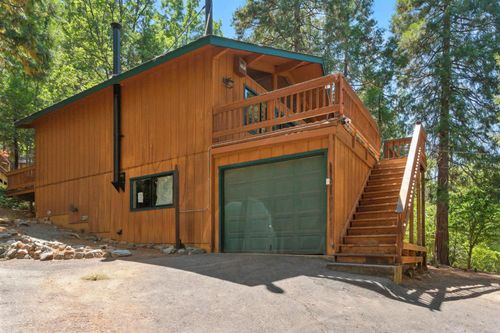 24148 Oxbow Ln N, Sonora, CA, 95370-9517 | Card Image