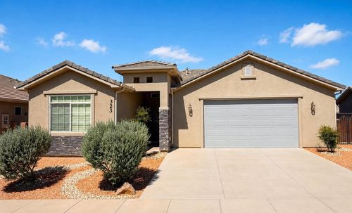 323 N 725 W, Hurricane, UT, 84737-1795 | Card Image