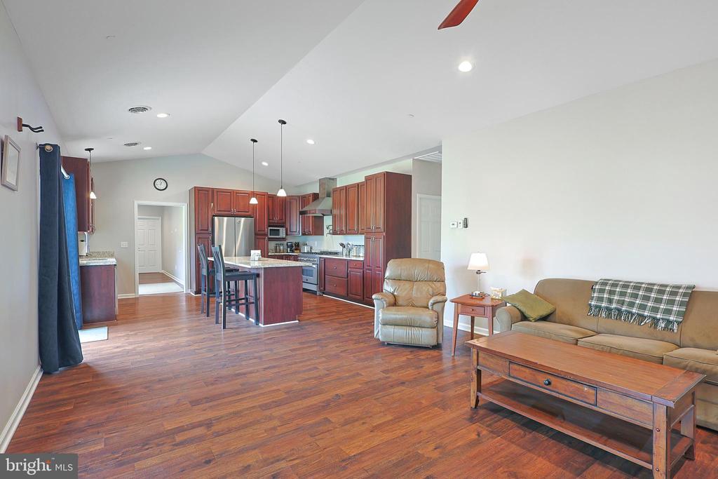 Residential in FROSTBURG 5