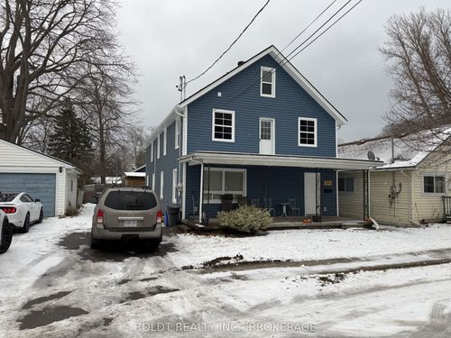 2-396 Oxford Ave, Fort Erie, ON, L0S1N0 | Card Image