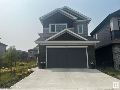 363 Glenridding Ravine Rd Sw, House other with 4 bedrooms, 3 bathrooms and 2 parking in Edmonton AB | Image 1