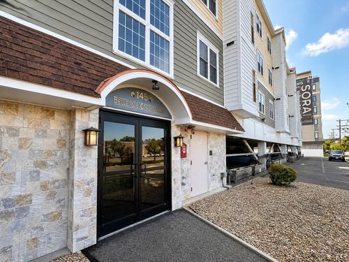 112-145 Bennington St, Revere, MA, 02151-5536 | Card Image