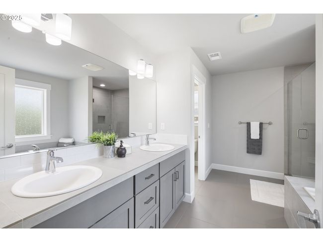 21338 Sw Simon Ter, House other with 5 bedrooms, 3 bathrooms and 2 parking in Sherwood OR | Image 26