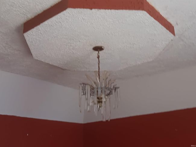 7775 E Church St, House other with 5 bedrooms, 1 bathrooms and null parking in Dugger IN | Image 4