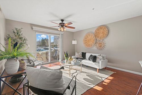 101-1205 E Privet Dr, Cottonwood Heights, UT, 84121-7601 | Card Image