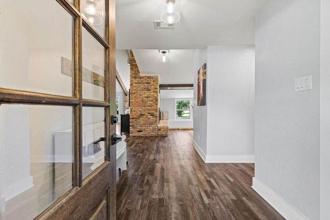 8407 State Highway 56, House other with 4 bedrooms, 3 bathrooms and null parking in Sherman TX | Image 5