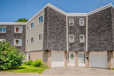 35 - 60 Elmsdale Dr, Condo with 3 bedrooms, 2 bathrooms and 2 parking in Kitchener ON | Image 3