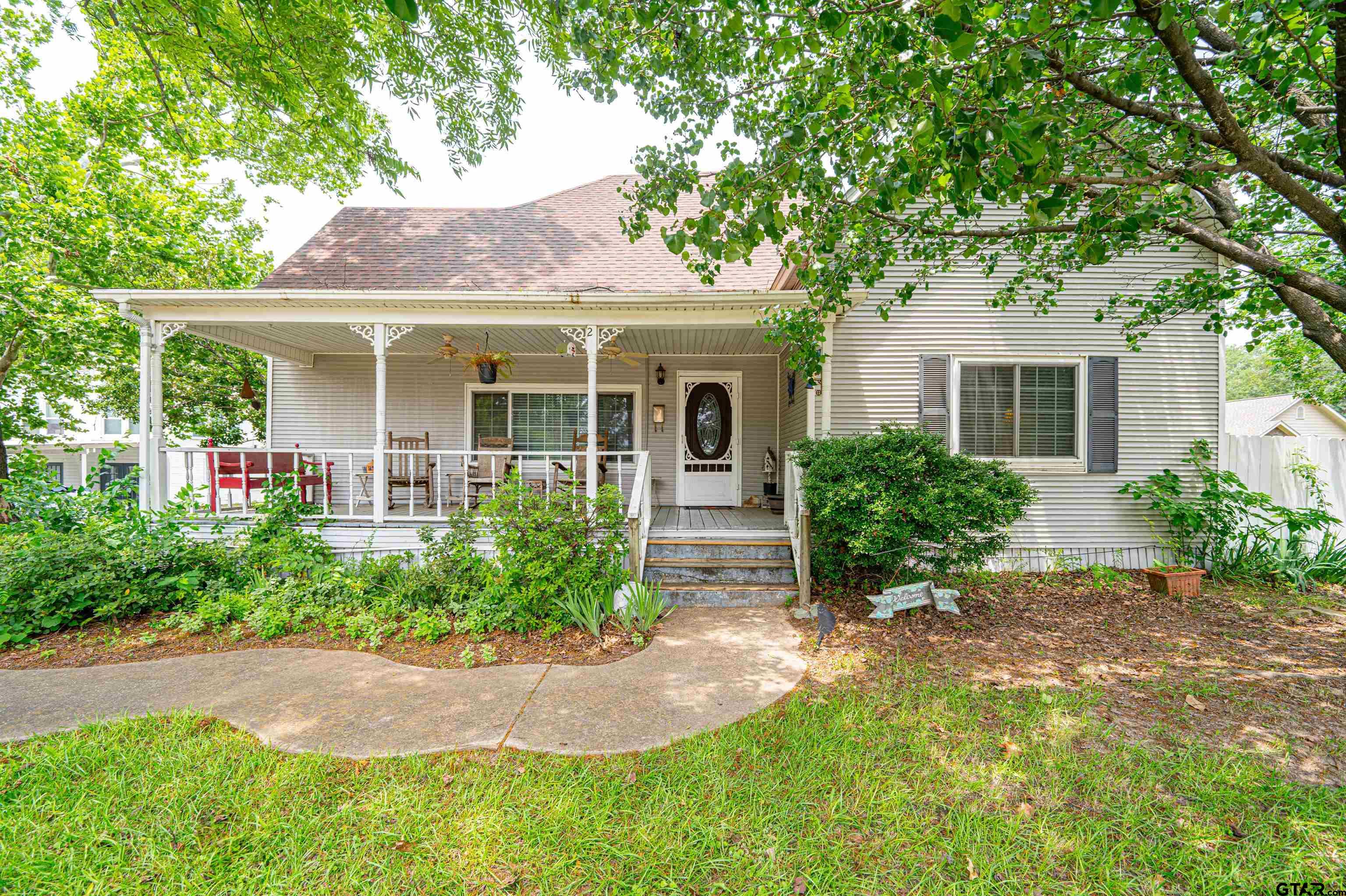 Post Oak St, Winnsboro, TX 75494