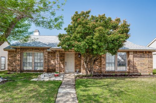 1104 Collin Dr, Allen, TX, 75002-4102 | Card Image