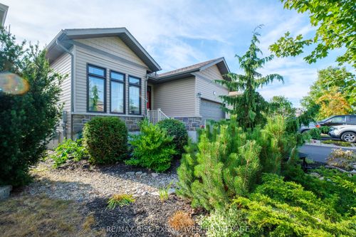 134 Islandview Dr, Amherstview, ON, K7N0A5 | Card Image