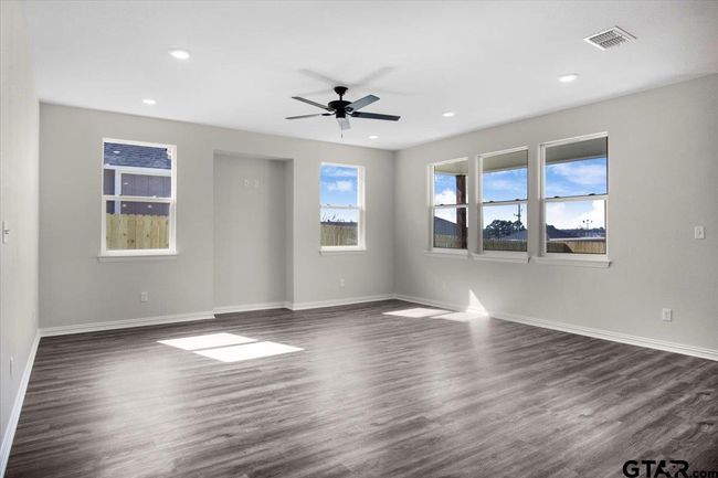 220 Nolan Farms Dr, House other with 3 bedrooms, 2 bathrooms and null parking in Winona TX | Image 16