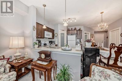 123 - 6 Michener Blvd, Condo with 1 bedrooms, 1 bathrooms and 1 parking in Red Deer AB | Image 2