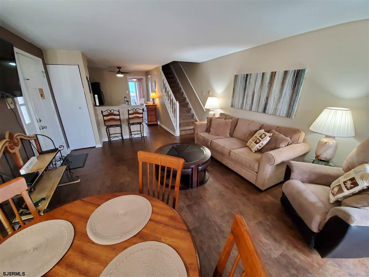 Residential Lease in Margate 3