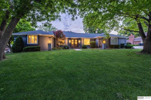 5526 S 124th St, Omaha, NE, 68137-3302 | Card Image