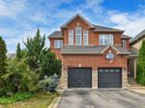 upper-3285 Apricot St, Mississauga, ON, L5N8B1 | Card Image