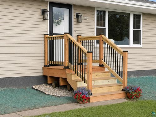 2210 Ohio Ave, Superior, WI, 54880-4438 | Card Image