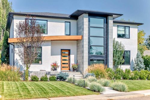 69 Carmangay Crescent Nw, Calgary, AB, T2L0S8 | Card Image