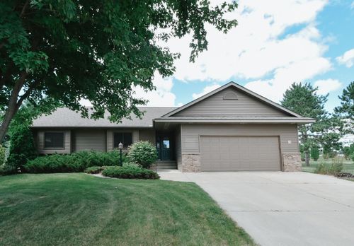 115 Sugarloaf Ln, Zumbrota, MN, 55992-1260 | Card Image
