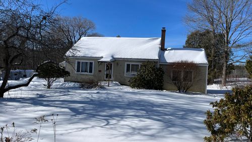 60 Case Road, Winthrop, ME, 04364 | Card Image