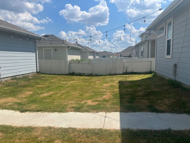 228 Catalina Dr, House other with 3 bedrooms, 2 bathrooms and null parking in Kyle TX | Image 9