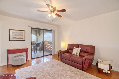 30201-5751 N Kolb Rd, Tucson, AZ, 85750-0873 | Card Image