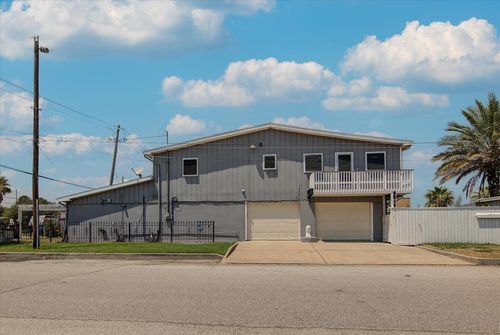 2128 59th St, Galveston, TX, 77551-5023 | Card Image