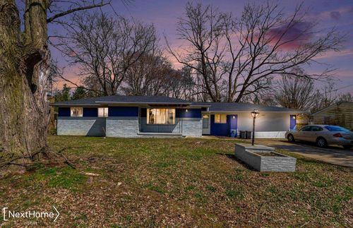 1690 Mcalpine Dr, Mount Morris, MI, 48458-2357 | Card Image