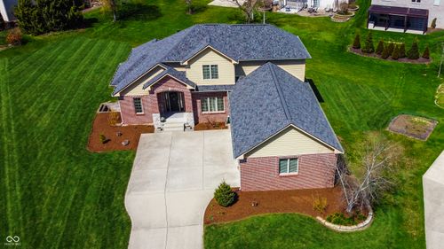 736 Willow Pointe North Dr, Plainfield, IN, 46168-2097 | Card Image