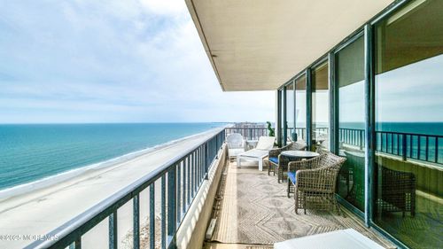 ph102-3851 Boardwalk, Atlantic City, NJ, 08401-6033 | Card Image