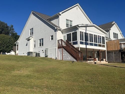 106 Rose Dr, Dover, TN, 37058-3062 | Card Image
