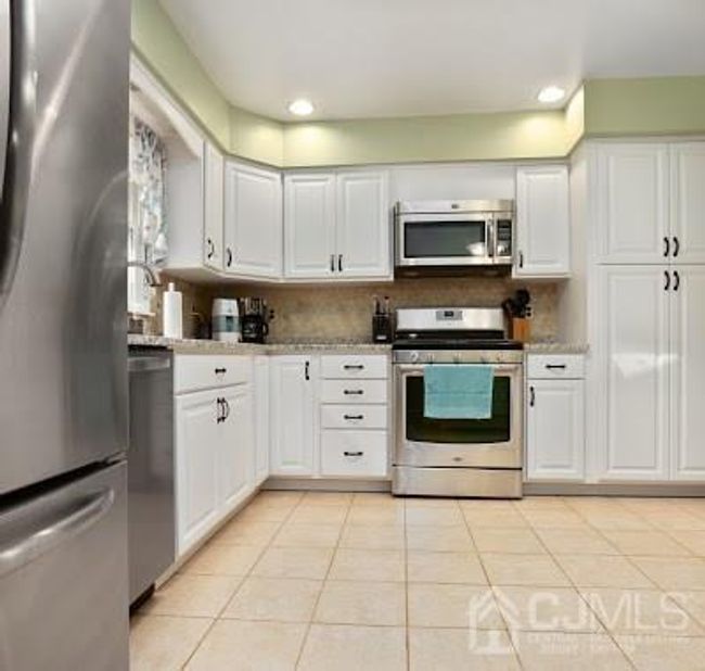 18 Staats Road, Sold in Alexandria Zoocasa