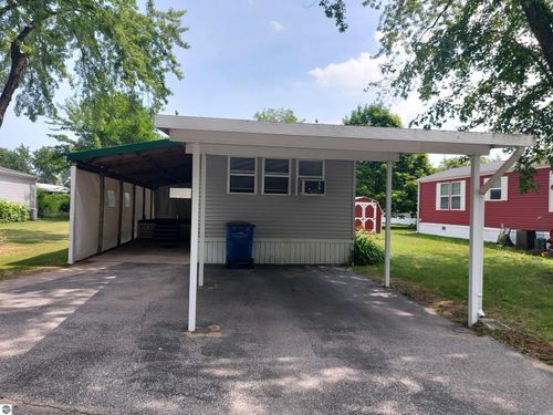 2760 S Michael Pl, Traverse City, MI, 49686-4921 | Card Image