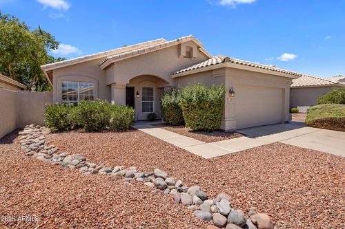 1125 W Betty Elyse Ln, Phoenix, AZ, 85023-4461 | Card Image