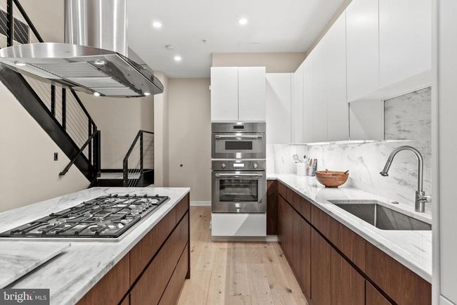 APT-203 - 1413 P St Nw, Condo with 3 bedrooms, 3 bathrooms and null parking in WASHINGTON DC | Image 10