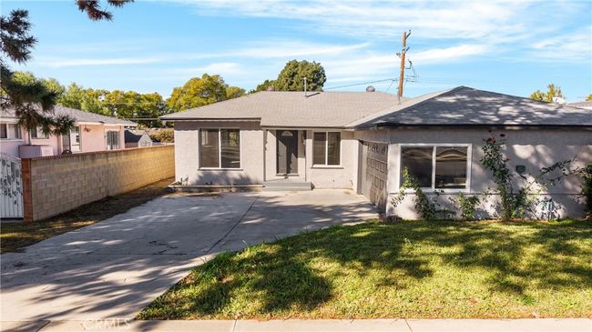 12119 Los Coyotes Ave, House other with 3 bedrooms, 2 bathrooms and 2 parking in La Mirada CA | Image 5
