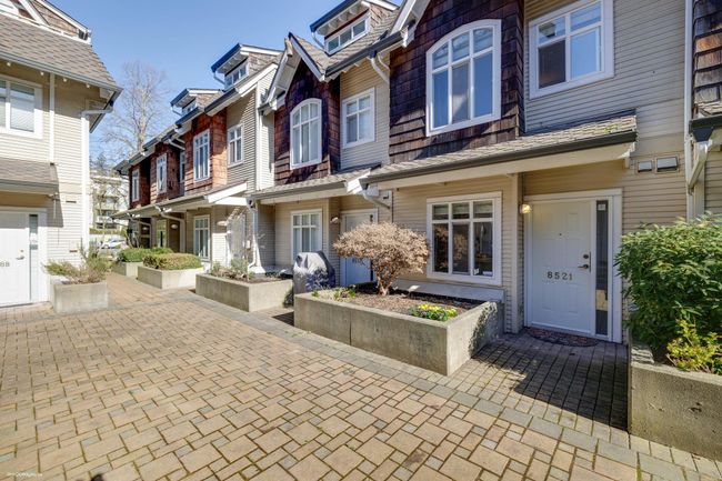 8521 Jellicoe Street, Townhouse with 3 bedrooms, 2 bathrooms and 2 parking in Vancouver BC | Image 13