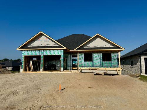 212 Devinwood Ave, Walkerton, ON, N0G2V0 | Card Image